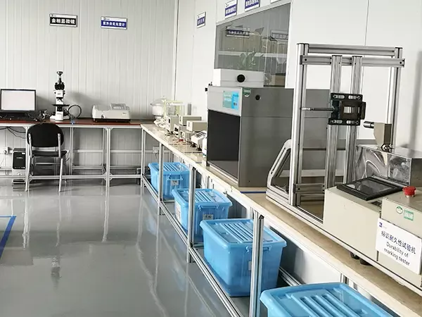 Photovoltaic backsheet and EVA test