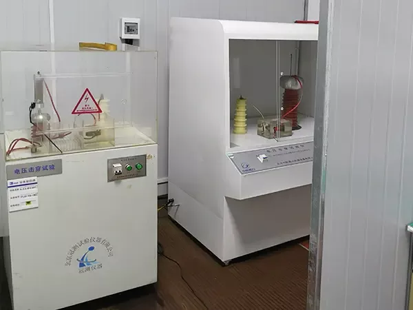 Breakdown voltage test